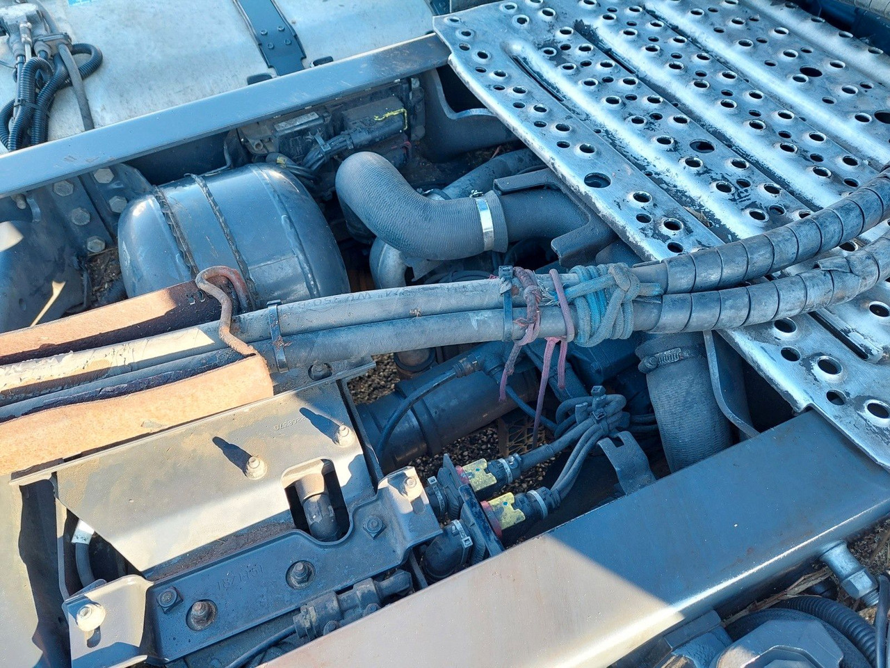 Tegljač Scania R450 Retarder Luft/Luft Standklima Hydraulik: slika 8