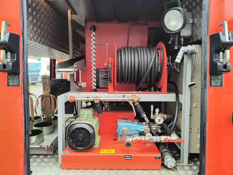 Vatrogasni kamion Iveco Eurocargo 38 025 KM (!) - LIGHT TOWER - GENERATOR - 525L TANK: slika 17