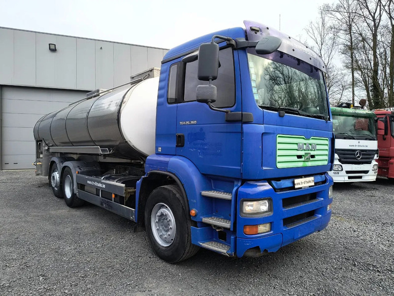 MAN TGA 26.360 INSULATED INOX TANK - 2 COMP - AIRCO - LIFT/STEERING AXLE - Kamion cisterna: slika 3 MAN TGA 26.360 INSULATED INOX TANK - 2 COMP - AIRCO - LIFT/STEERING AXLE - Kamion cisterna: slika 3