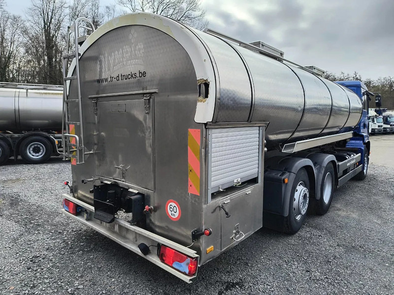 MAN TGA 26.360 INSULATED INOX TANK - 2 COMP - AIRCO - LIFT/STEERING AXLE - Kamion cisterna: slika 5 MAN TGA 26.360 INSULATED INOX TANK - 2 COMP - AIRCO - LIFT/STEERING AXLE - Kamion cisterna: slika 5