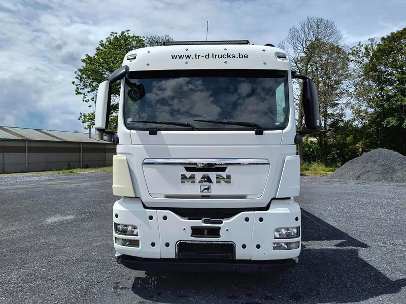 MAN TGS 33.440 ECOVRAC 8X4 - RETARDER - Kamion cisterna: slika 2 MAN TGS 33.440 ECOVRAC 8X4 - RETARDER - Kamion cisterna: slika 2