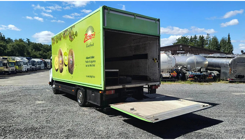 Mercedes-Benz Atego 815 + TAIL LIFT 1000 KG - Kamion sa zatvorenim sandukom: slika 5 Mercedes-Benz Atego 815 + TAIL LIFT 1000 KG - Kamion sa zatvorenim sandukom: slika 5