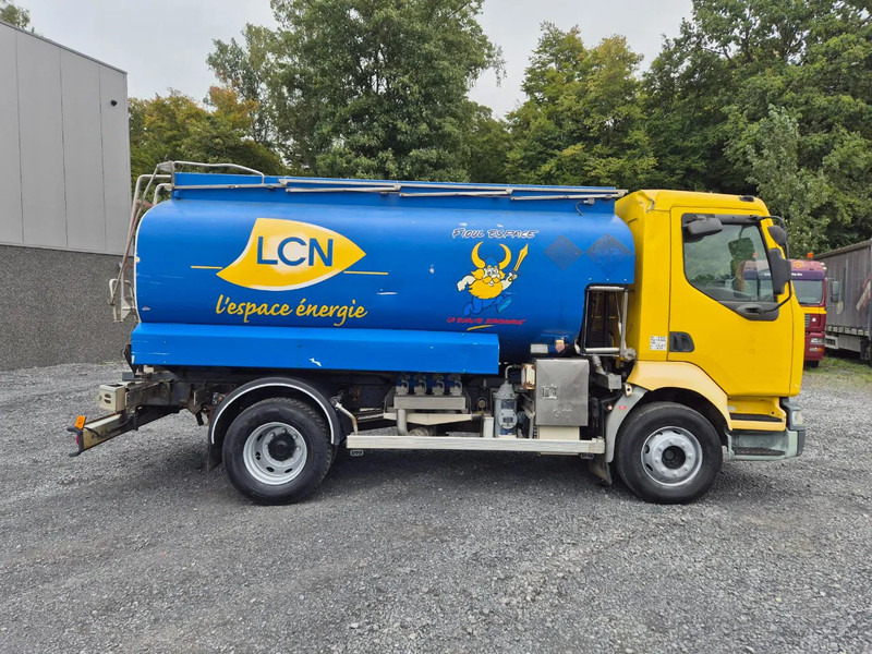 Renault Midlum 220 10500L FUEL / CARBURANT - 4 COMP/A LAMES - Kamion cisterna: slika 4 Renault Midlum 220 10500L FUEL / CARBURANT - 4 COMP/A LAMES - Kamion cisterna: slika 4