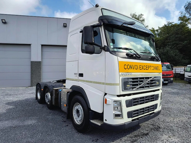 Volvo FH 13.520 6X2 - 90 TON - VOITH RETARDER - BIG AXLES - LIFTING AXLE - Tegljač: slika 3 Volvo FH 13.520 6X2 - 90 TON - VOITH RETARDER - BIG AXLES - LIFTING AXLE - Tegljač: slika 3