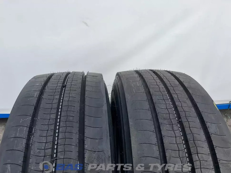 Bridgestone Bridgestone 265/70R17.5 Duravis R-Steer002 138/136 M M+S 3PMSF gebruikte set - Guma za Kamion: slika 2 Bridgestone Bridgestone 265/70R17.5 Duravis R-Steer002 138/136 M M+S 3PMSF gebruikte set - Guma za Kamion: slika 2