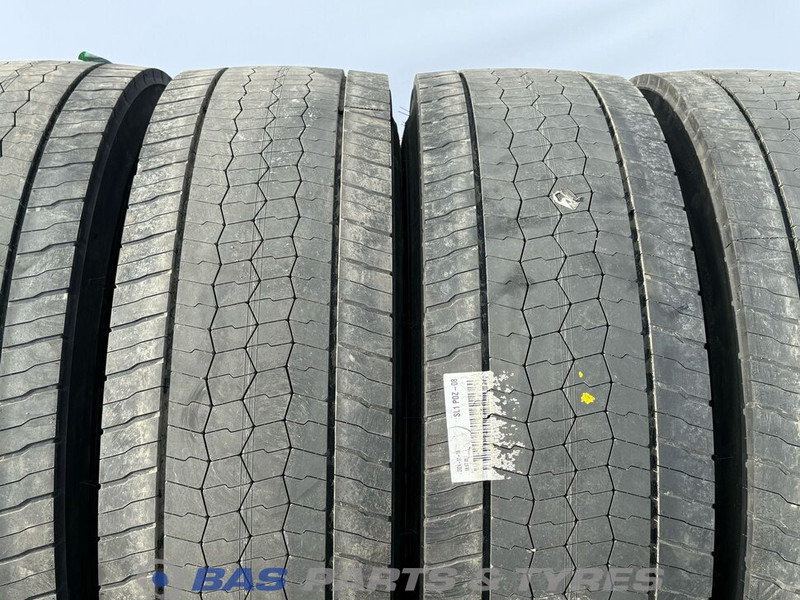 Bridgestone Bridgestone 315/70R22.5 Ecopia Drive Enliten 154/150 M+S 3PMSF gebruikte set - Guma za Kamion: slika 2 Bridgestone Bridgestone 315/70R22.5 Ecopia Drive Enliten 154/150 M+S 3PMSF gebruikte set - Guma za Kamion: slika 2