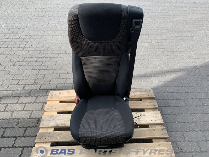 DAF CF Euro 6 - Sedište za Kamion: slika 1 DAF CF Euro 6 - Sedište za Kamion: slika 1