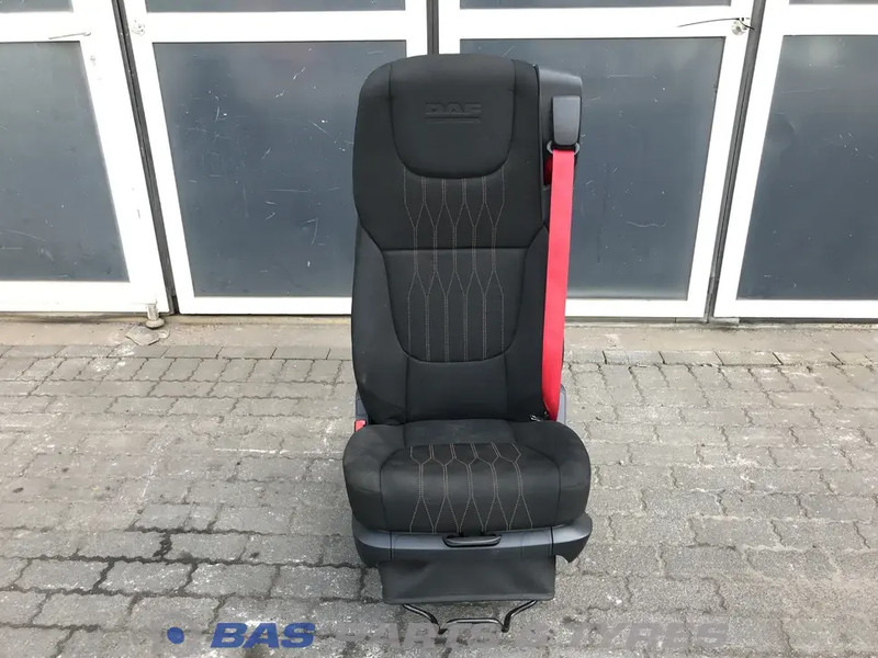 DAF CF Euro 6 - Sedište za Kamion: slika 1 DAF CF Euro 6 - Sedište za Kamion: slika 1