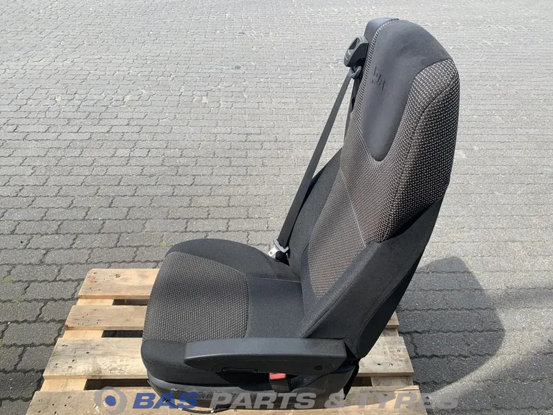 DAF CF Euro 6 - Sedište za Kamion: slika 2 DAF CF Euro 6 - Sedište za Kamion: slika 2