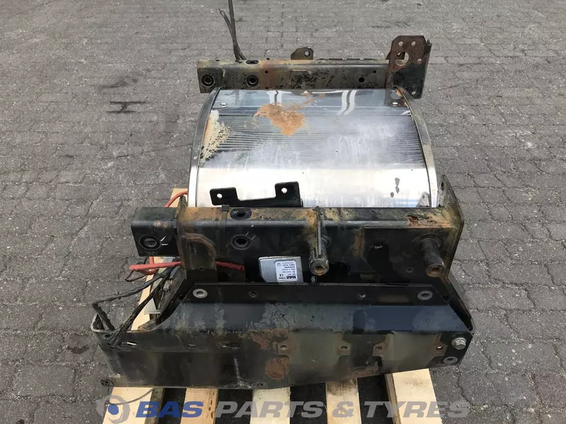 DAF Uitlaatdemper DAF 1747245 - Prigušivač za Kamion: slika 4 DAF Uitlaatdemper DAF 1747245 - Prigušivač za Kamion: slika 4