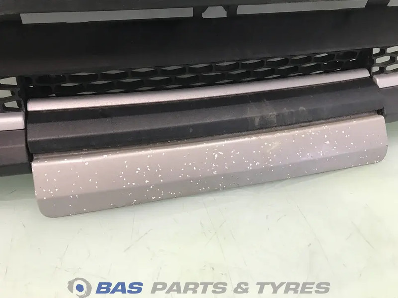 DAF XF106 Grille DAF 1886591 - Rešetka za Kamion: slika 3 DAF XF106 Grille DAF 1886591 - Rešetka za Kamion: slika 3