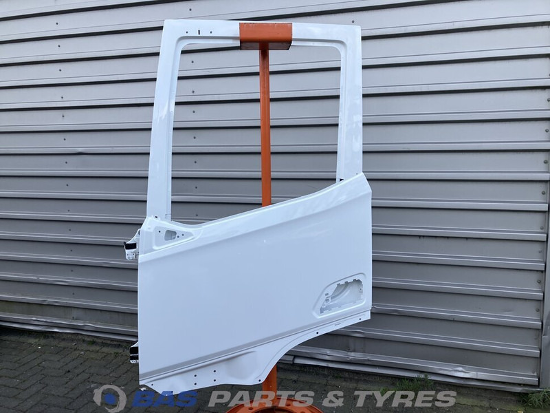 DAF XG - Vrata i delovi za Kamion: slika 1 DAF XG - Vrata i delovi za Kamion: slika 1