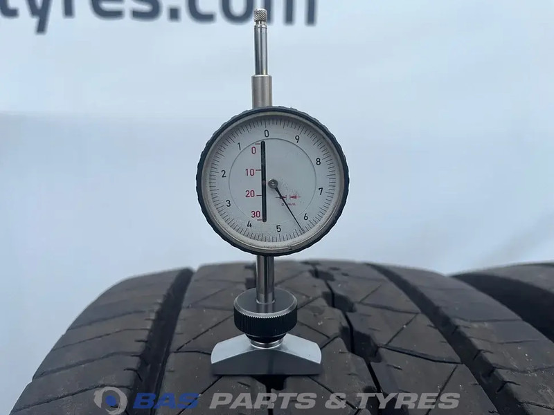 Goodyear Goodyear 315/70R22.5 Kmax S HL G2 156/150 M+S 3PMSF gebruikte set - Guma za Kamion: slika 3 Goodyear Goodyear 315/70R22.5 Kmax S HL G2 156/150 M+S 3PMSF gebruikte set - Guma za Kamion: slika 3