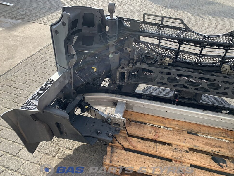 Mercedes-Benz Antos MP4 - Branik za Kamion: slika 5 Mercedes-Benz Antos MP4 - Branik za Kamion: slika 5