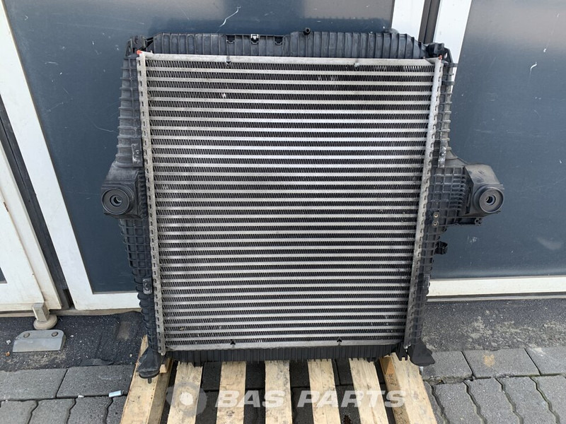 Mercedes-Benz Atego - Radijator za Kamion: slika 2 Mercedes-Benz Atego - Radijator za Kamion: slika 2