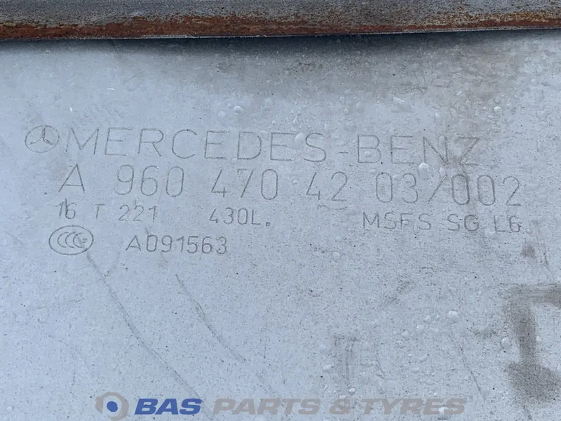 Mercedes-Benz Brandstoftank Mercedes 430 Liter A 960 475 27 03 - Rezervoar za gorivo za Kamion: slika 5 Mercedes-Benz Brandstoftank Mercedes 430 Liter A 960 475 27 03 - Rezervoar za gorivo za Kamion: slika 5