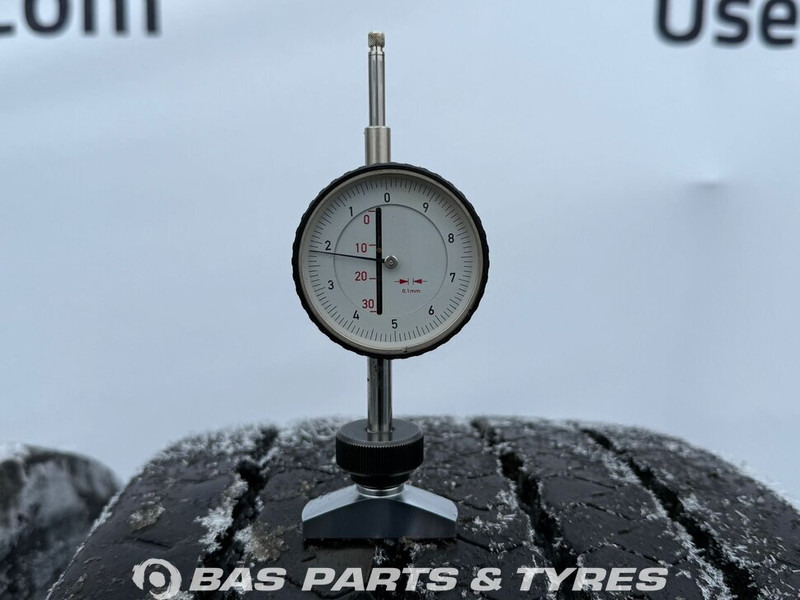 Pirelli Pirelli 315/70R22.5 RETREAD (cover) 156/150 M+S 3PMSF gebruikte set - Guma za Kamion: slika 3 Pirelli Pirelli 315/70R22.5 RETREAD (cover) 156/150 M+S 3PMSF gebruikte set - Guma za Kamion: slika 3