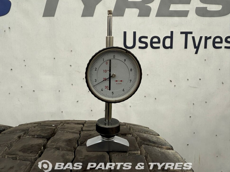 Pirelli Pirelli 315/80R22.5 Itineris Drive 90 156/150 M+S 3PMSF gebruikte set - Guma za Kamion: slika 3 Pirelli Pirelli 315/80R22.5 Itineris Drive 90 156/150 M+S 3PMSF gebruikte set - Guma za Kamion: slika 3