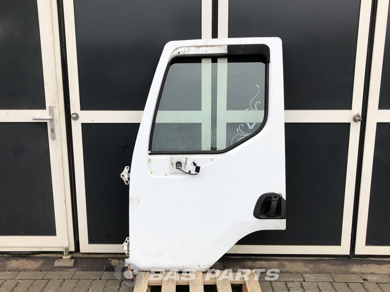 Renault Premium Euro 4-5 - Vrata i delovi za Kamion: slika 1 Renault Premium Euro 4-5 - Vrata i delovi za Kamion: slika 1