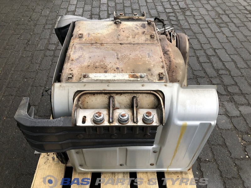 Renault Uitlaatdemper Renault 7421750067 - Prigušivač za Kamion: slika 4 Renault Uitlaatdemper Renault 7421750067 - Prigušivač za Kamion: slika 4