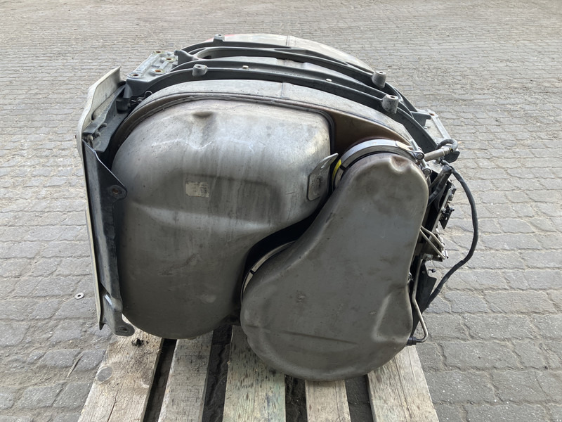 Renault Uitlaatdemper Renault 7422495990 - Prigušivač za Kamion: slika 1 Renault Uitlaatdemper Renault 7422495990 - Prigušivač za Kamion: slika 1