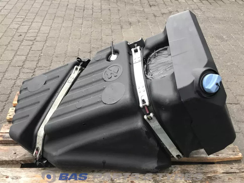 DAF XG DAF AdBlue tank 2292864 - Rezervni deo za Kamion: slika 4 DAF XG DAF AdBlue tank 2292864 - Rezervni deo za Kamion: slika 4