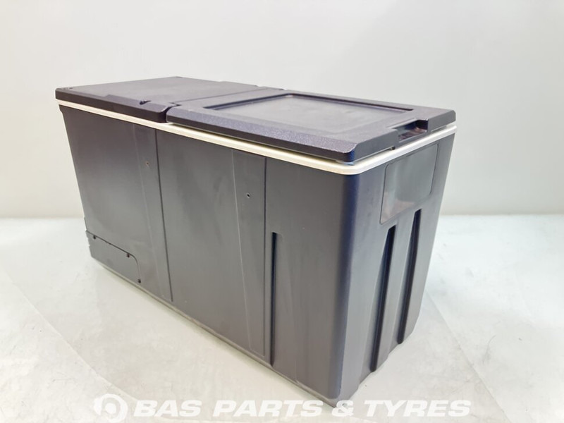 Mercedes-Benz Actros MP4 - Rezervni deo za Kamion: slika 2 Mercedes-Benz Actros MP4 - Rezervni deo za Kamion: slika 2