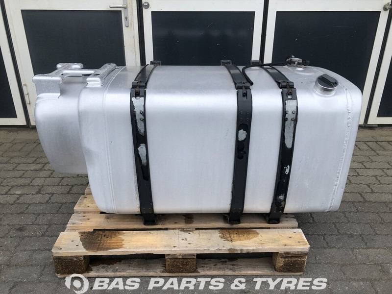 Scania Brandstoftank Scania 625 Liter 1887755 - Rezervoar za gorivo za Kamion: slika 1 Scania Brandstoftank Scania 625 Liter 1887755 - Rezervoar za gorivo za Kamion: slika 1