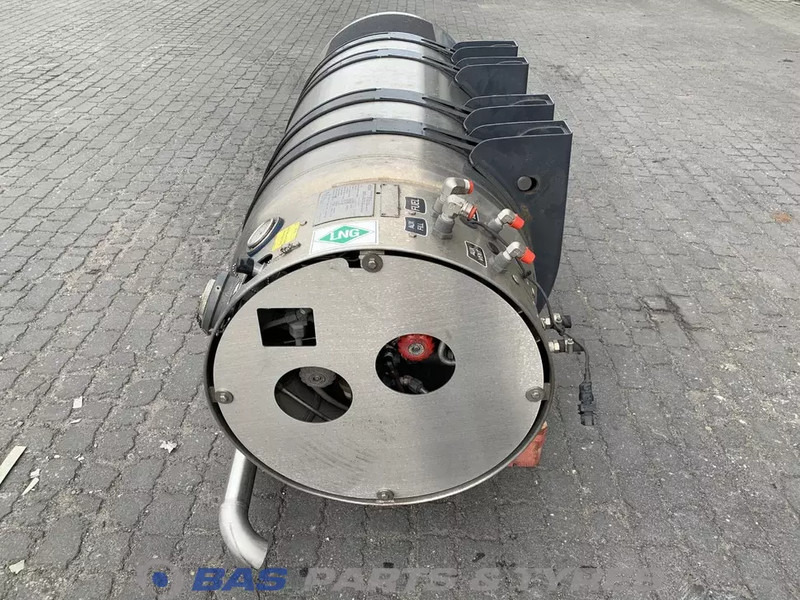 Scania LNG tank Scania 406 Liter 1776103 - Rezervoar za gorivo za Kamion: slika 4 Scania LNG tank Scania 406 Liter 1776103 - Rezervoar za gorivo za Kamion: slika 4