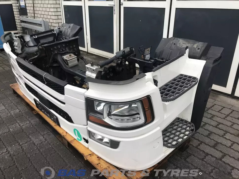 Scania P-Serie NextGen Bumper Scania 2379894 - Branik za Kamion: slika 2 Scania P-Serie NextGen Bumper Scania 2379894 - Branik za Kamion: slika 2