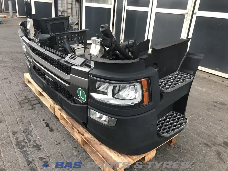Scania R-Serie NextGen Bumper Scania 3082333 - Branik za Kamion: slika 2 Scania R-Serie NextGen Bumper Scania 3082333 - Branik za Kamion: slika 2