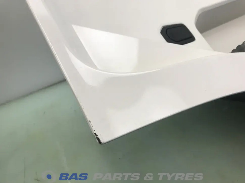 Scania S-Serie NextGen Opstap Rechts Scania 2422396 - Karoserija i eksterijer za Kamion: slika 4 Scania S-Serie NextGen Opstap Rechts Scania 2422396 - Karoserija i eksterijer za Kamion: slika 4