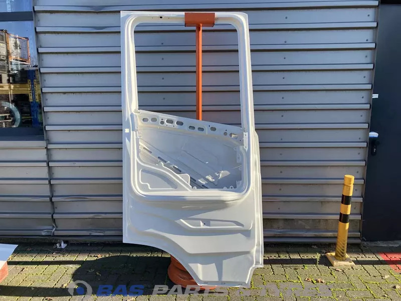 Scania S-Serie NextGen Portier Links Scania 2137841 - Vrata i delovi za Kamion: slika 2 Scania S-Serie NextGen Portier Links Scania 2137841 - Vrata i delovi za Kamion: slika 2