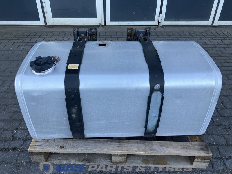 Volvo Brandstoftank Volvo 350 Liter G0000221 - Rezervoar za gorivo za Kamion: slika 1 Volvo Brandstoftank Volvo 350 Liter G0000221 - Rezervoar za gorivo za Kamion: slika 1