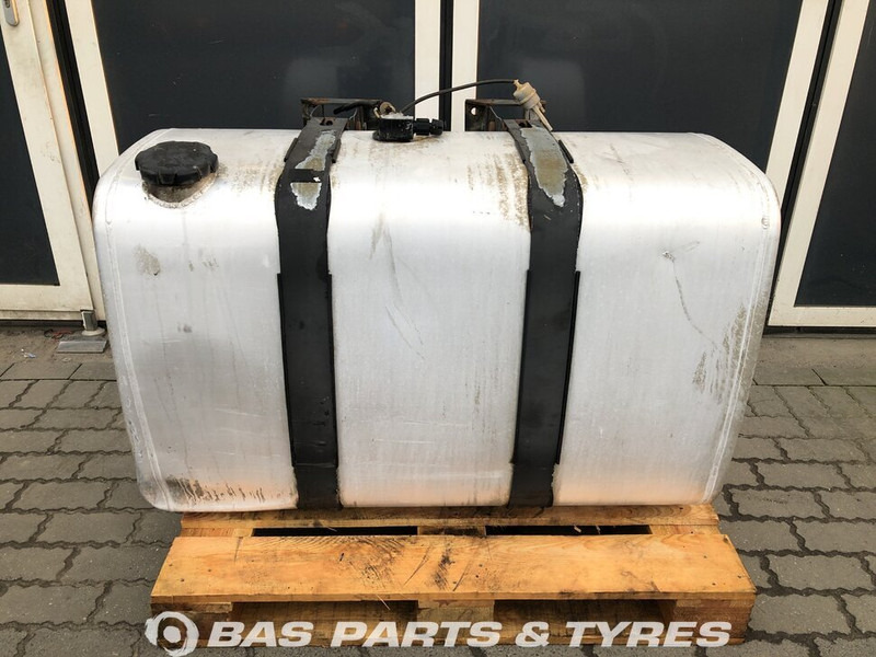 Volvo Brandstoftank Volvo 450 Liter G0000124 - Rezervoar za gorivo za Kamion: slika 1 Volvo Brandstoftank Volvo 450 Liter G0000124 - Rezervoar za gorivo za Kamion: slika 1