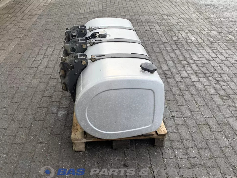 Volvo Brandstoftank Volvo 475 Liter G2010 - Rezervoar za gorivo za Kamion: slika 4 Volvo Brandstoftank Volvo 475 Liter G2010 - Rezervoar za gorivo za Kamion: slika 4