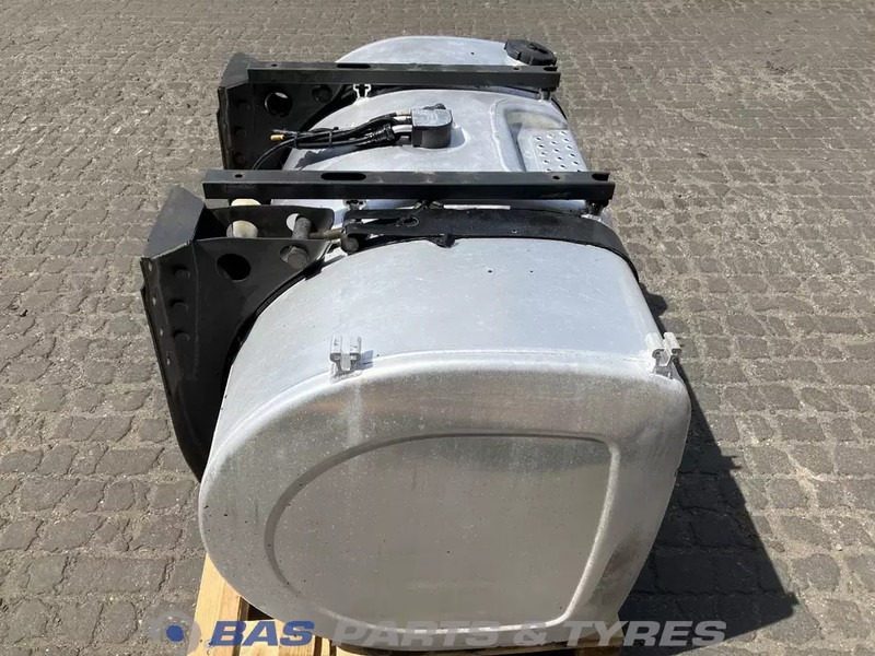 Volvo Brandstoftank Volvo 480 Liter G0000146 - Rezervoar za gorivo za Kamion: slika 2 Volvo Brandstoftank Volvo 480 Liter G0000146 - Rezervoar za gorivo za Kamion: slika 2