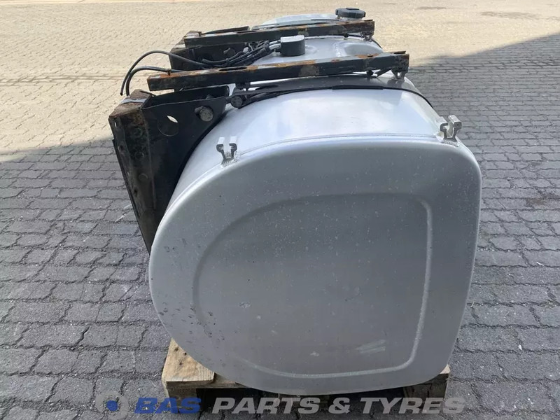 Volvo Brandstoftank Volvo 550 Liter G0000130 - Rezervoar za gorivo za Kamion: slika 4 Volvo Brandstoftank Volvo 550 Liter G0000130 - Rezervoar za gorivo za Kamion: slika 4