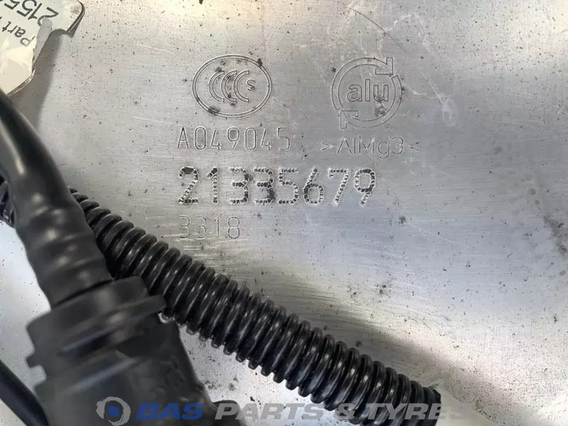 Volvo Brandstoftank Volvo 550 Liter G0000130 - Rezervoar za gorivo za Kamion: slika 5 Volvo Brandstoftank Volvo 550 Liter G0000130 - Rezervoar za gorivo za Kamion: slika 5