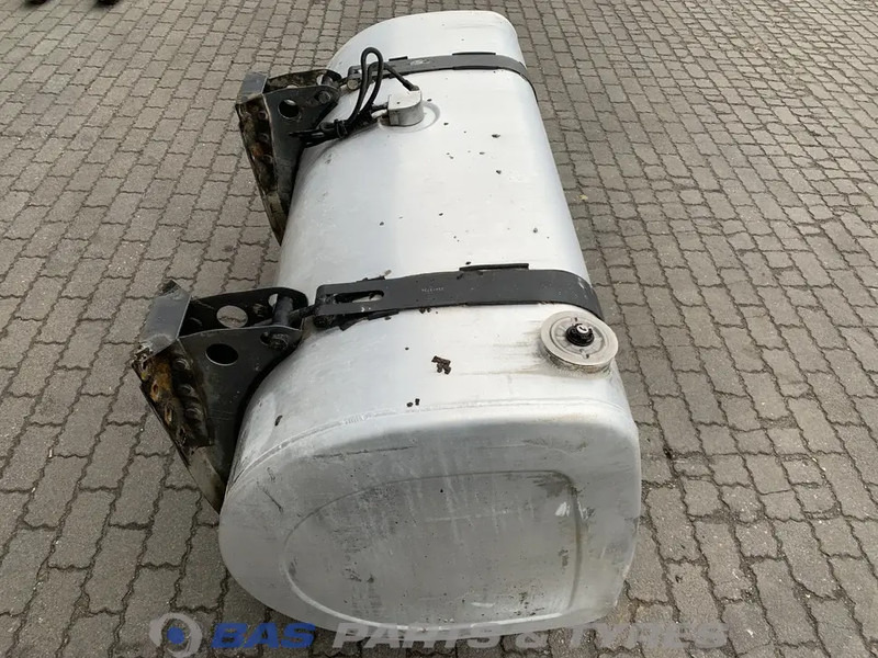 Volvo Brandstoftank Volvo 610 Liter G0000172 - Rezervoar za gorivo za Kamion: slika 4 Volvo Brandstoftank Volvo 610 Liter G0000172 - Rezervoar za gorivo za Kamion: slika 4
