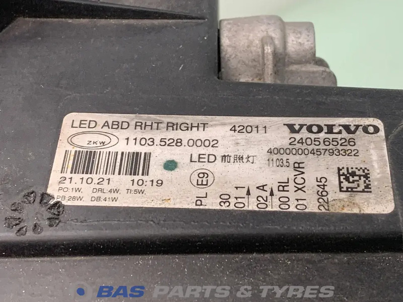 Volvo FH16 (FH5) Koplamp Rechts 22656780 - Prednja svetla za Kamion: slika 3 Volvo FH16 (FH5) Koplamp Rechts 22656780 - Prednja svetla za Kamion: slika 3