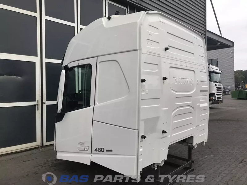 Volvo FH4 Volvo Globetrotter L2H2 82219166 - Kabina i enterijer za Kamion: slika 3 Volvo FH4 Volvo Globetrotter L2H2 82219166 - Kabina i enterijer za Kamion: slika 3