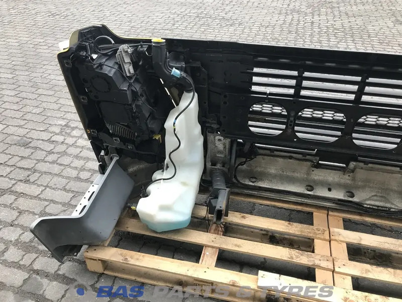 Volvo FM4 Bumper Volvo 21963534 - Branik za Kamion: slika 4 Volvo FM4 Bumper Volvo 21963534 - Branik za Kamion: slika 4