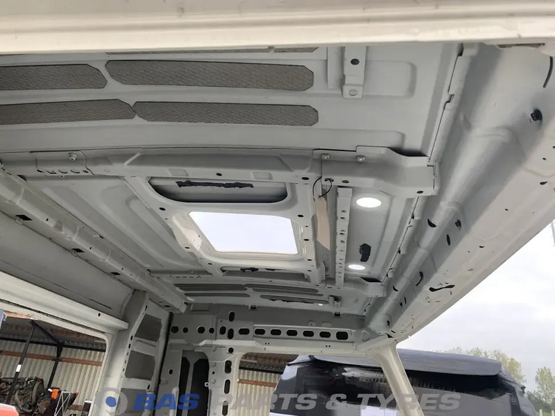 Volvo FM4 Volvo Day Cab L1EH1 3175940 - Kabina i enterijer za Kamion: slika 5 Volvo FM4 Volvo Day Cab L1EH1 3175940 - Kabina i enterijer za Kamion: slika 5