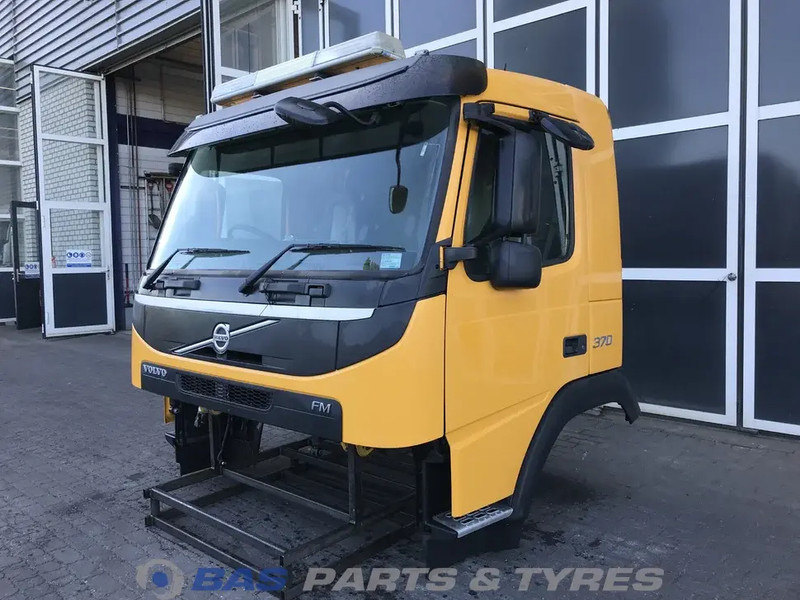 Volvo FM4 Volvo Day Cab L1EH1 3175942 - Kabina i enterijer za Kamion: slika 1 Volvo FM4 Volvo Day Cab L1EH1 3175942 - Kabina i enterijer za Kamion: slika 1