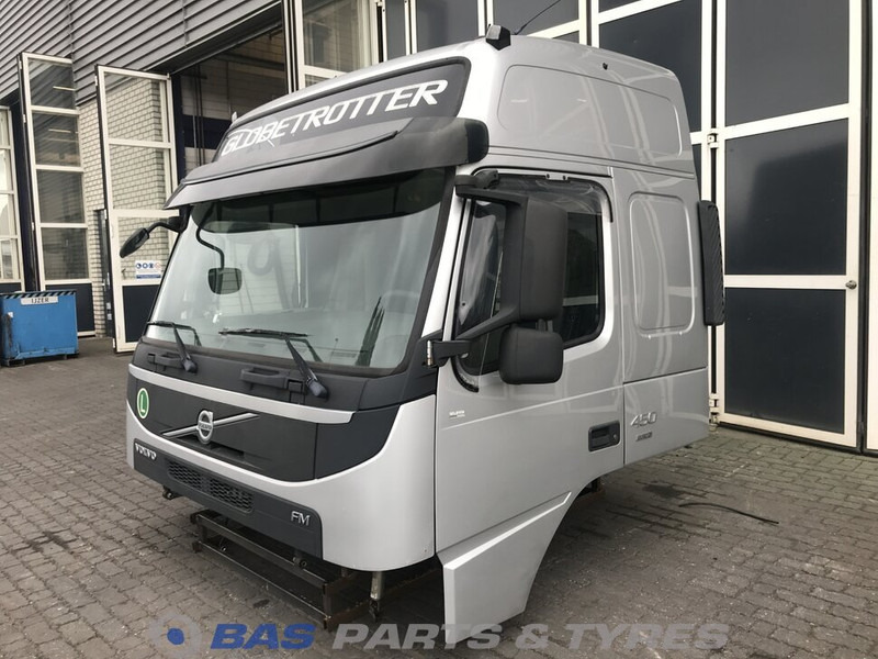 Volvo FM4 Volvo Globetrotter L2H2 3980267 - Kabina i enterijer za Kamion: slika 1 Volvo FM4 Volvo Globetrotter L2H2 3980267 - Kabina i enterijer za Kamion: slika 1
