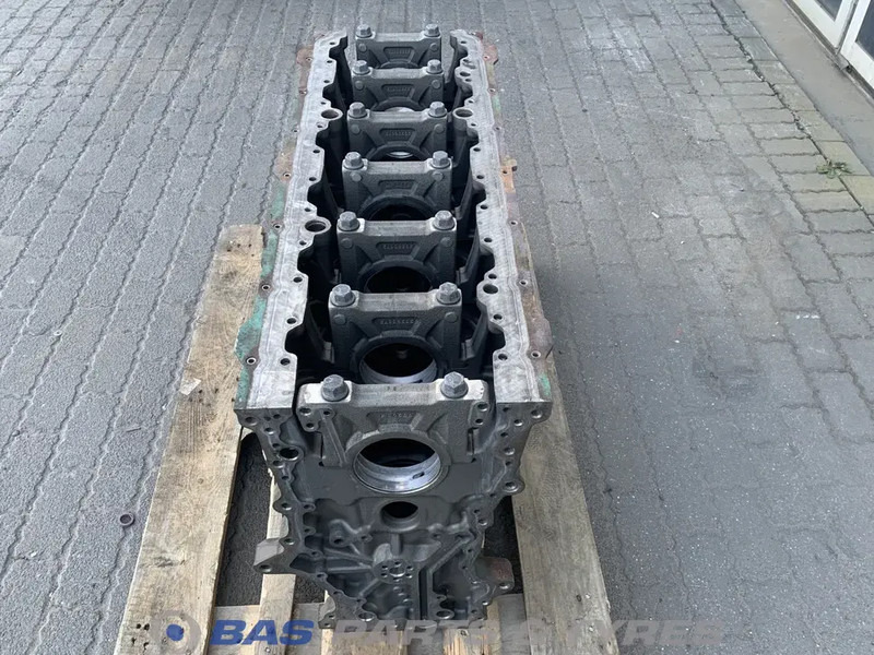 Volvo  - Cilindar blok za Kamion: slika 2 Volvo  - Cilindar blok za Kamion: slika 2