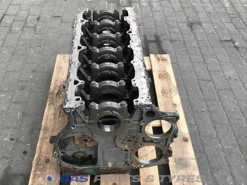 Volvo  - Cilindar blok za Kamion: slika 4 Volvo  - Cilindar blok za Kamion: slika 4
