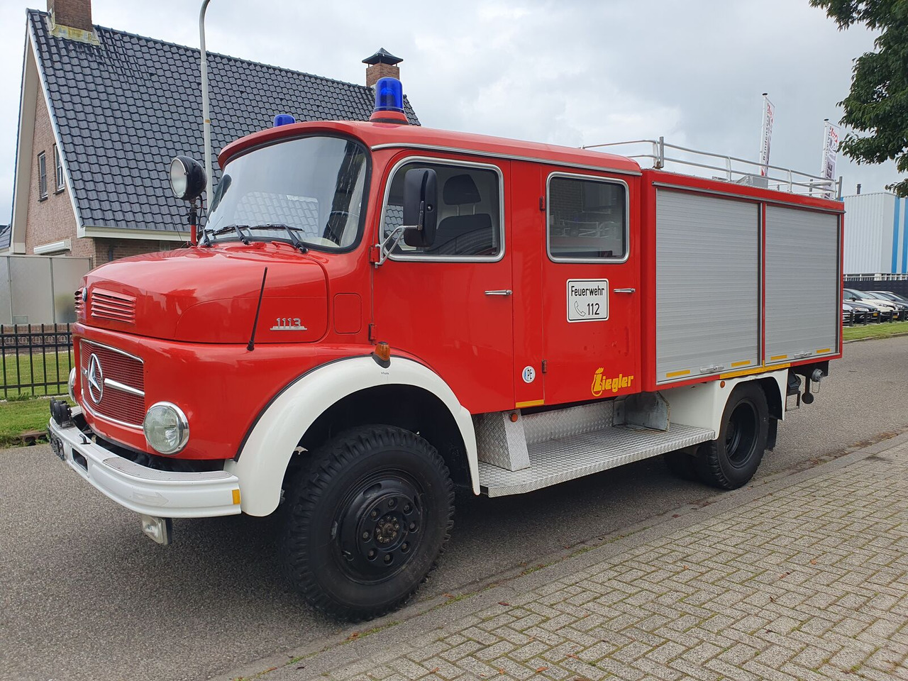 Mercedes-Benz Mercedes LAF 1113 B 4WD | 6-cilinder Turbo (Overland Camper) brandweerwagen - Vatrogasni kamion: slika 5 Mercedes-Benz Mercedes LAF 1113 B 4WD | 6-cilinder Turbo (Overland Camper) brandweerwagen - Vatrogasni kamion: slika 5