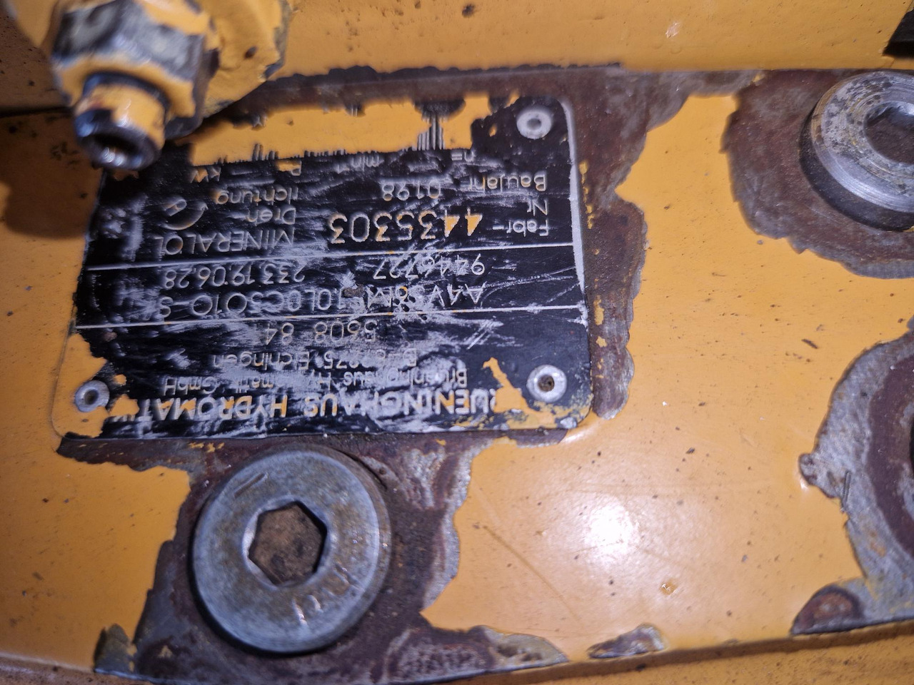 LIEBHERR A4VS6M51 9446727 - Hidraulična pumpa za Građevinska mašina: slika 2 LIEBHERR A4VS6M51 9446727 - Hidraulična pumpa za Građevinska mašina: slika 2